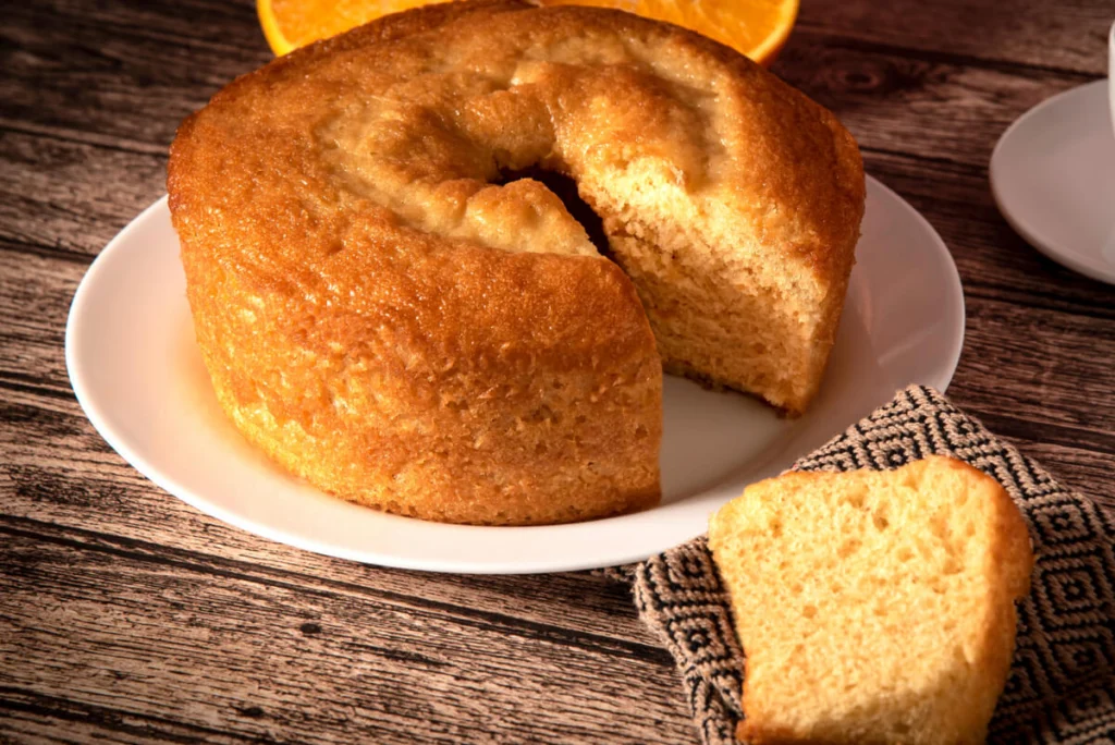 Bolo de laranja: receita simples e refrescante